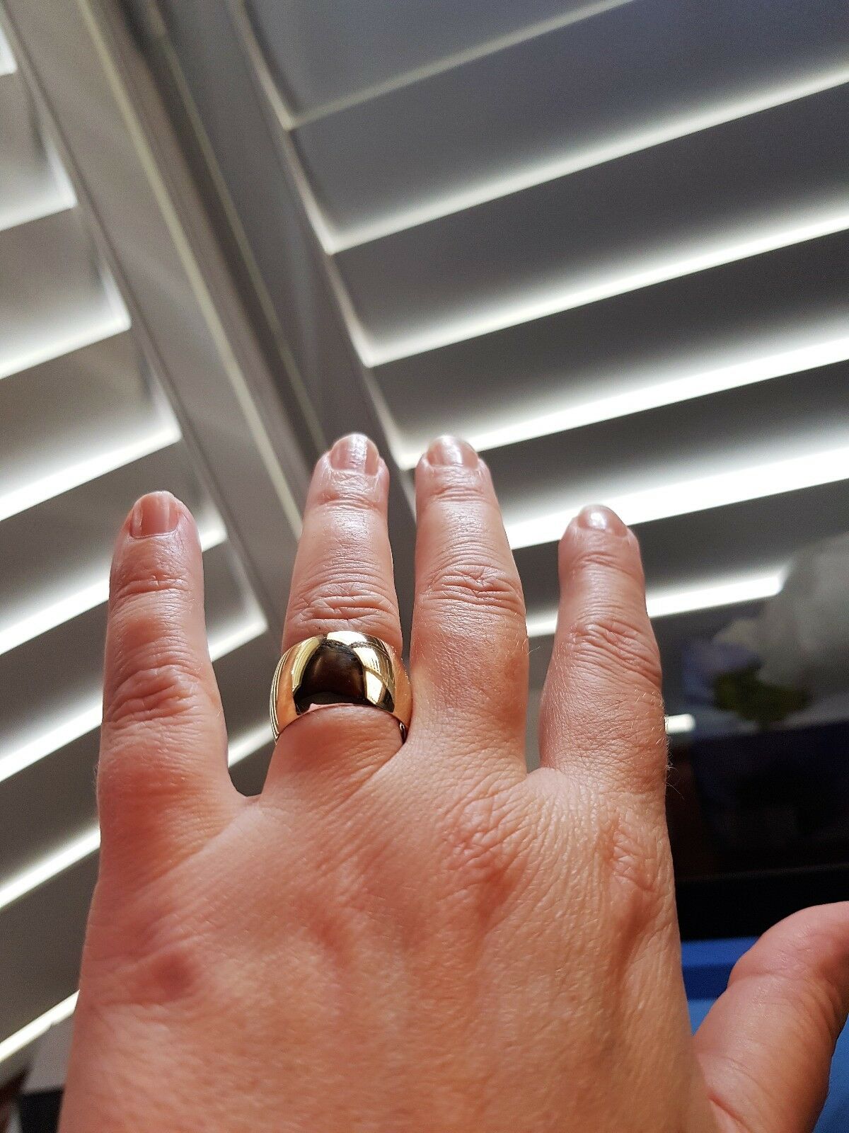 Genuine New Solid 9ct Yellow Gold Full Solid 12mm Wide Barrel Band Ring Size V 1/2
