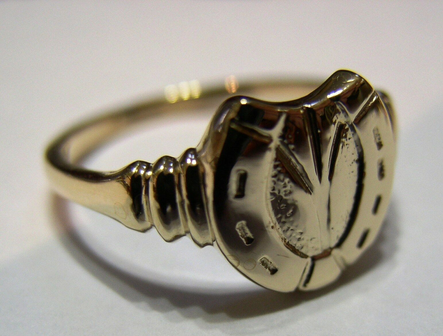 Size Z - Kaedesigns Large 9ct Genuine Yellow, Rose or White Gold Lucky Horseshoe Ring