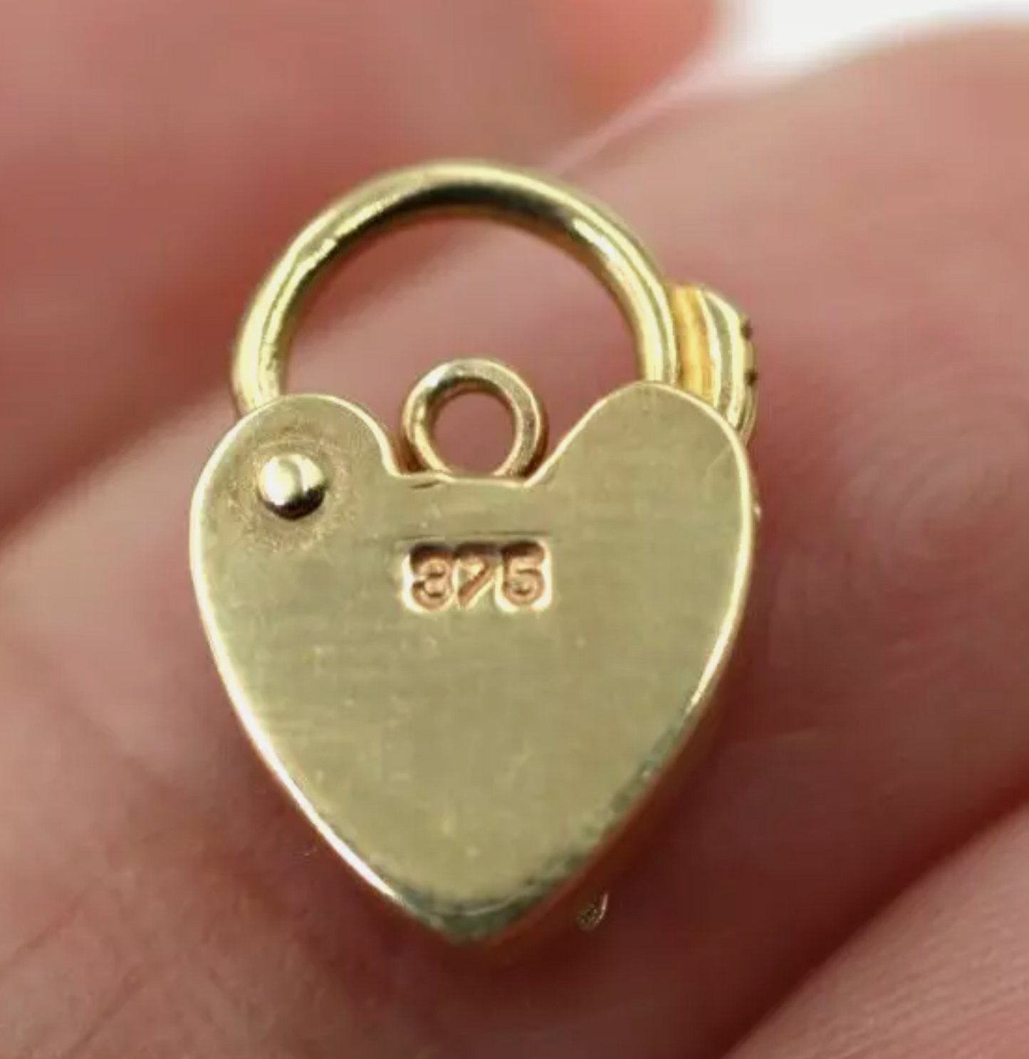 Small 10mm x 14mm 9ct 9k Yellow Gold Heart Pendant Padlock Bluebird