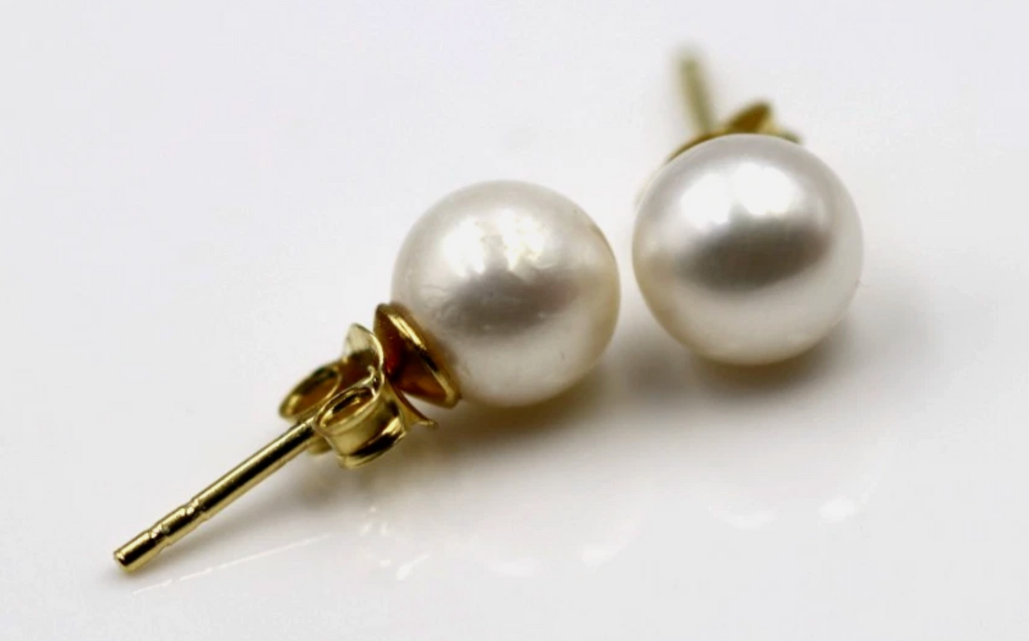 Sterling Silver 925 Gold Plated 7mm Freshwater Pearl Stud Earrings