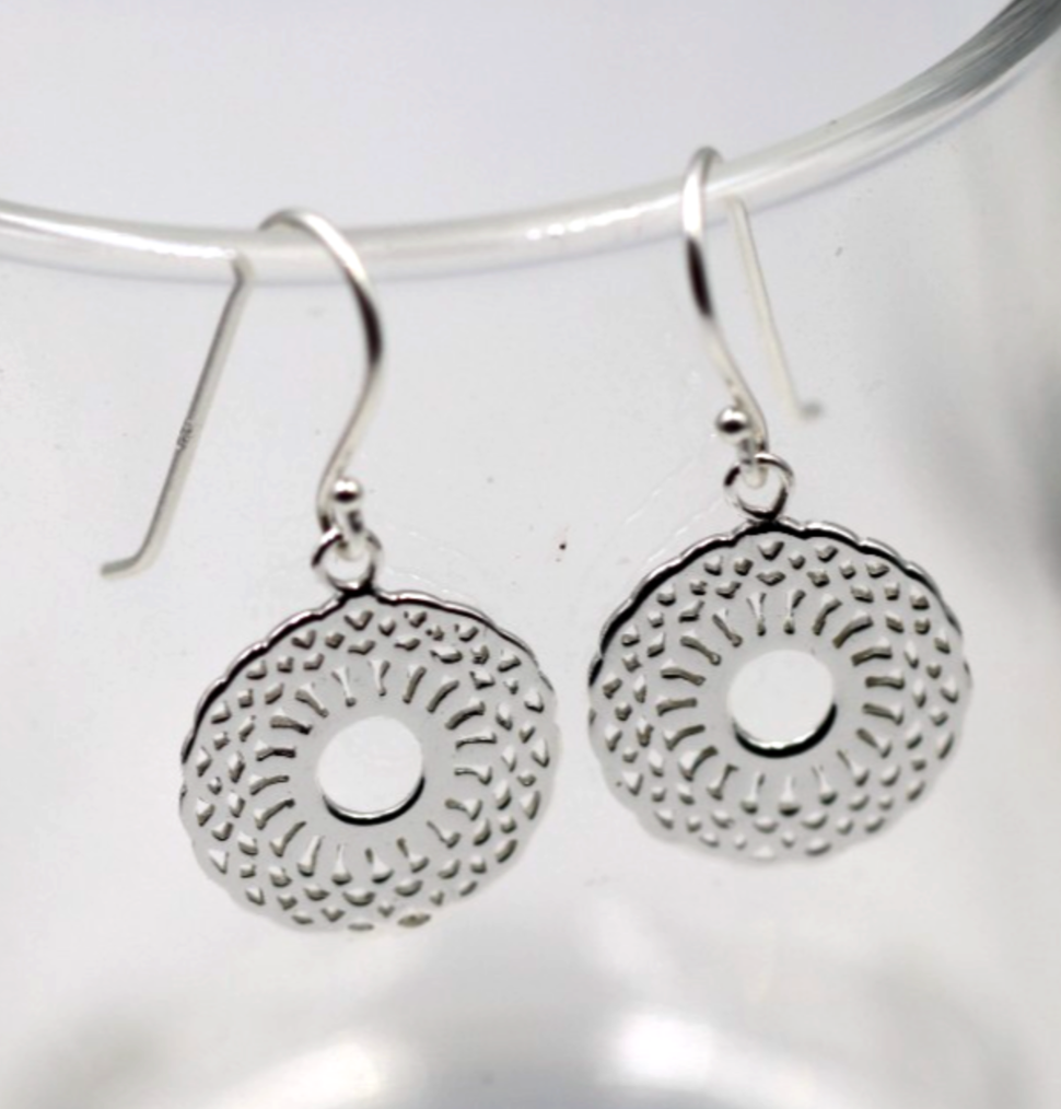 Genuine Sterling Silver 925 Patterned Circular Filigree Earring