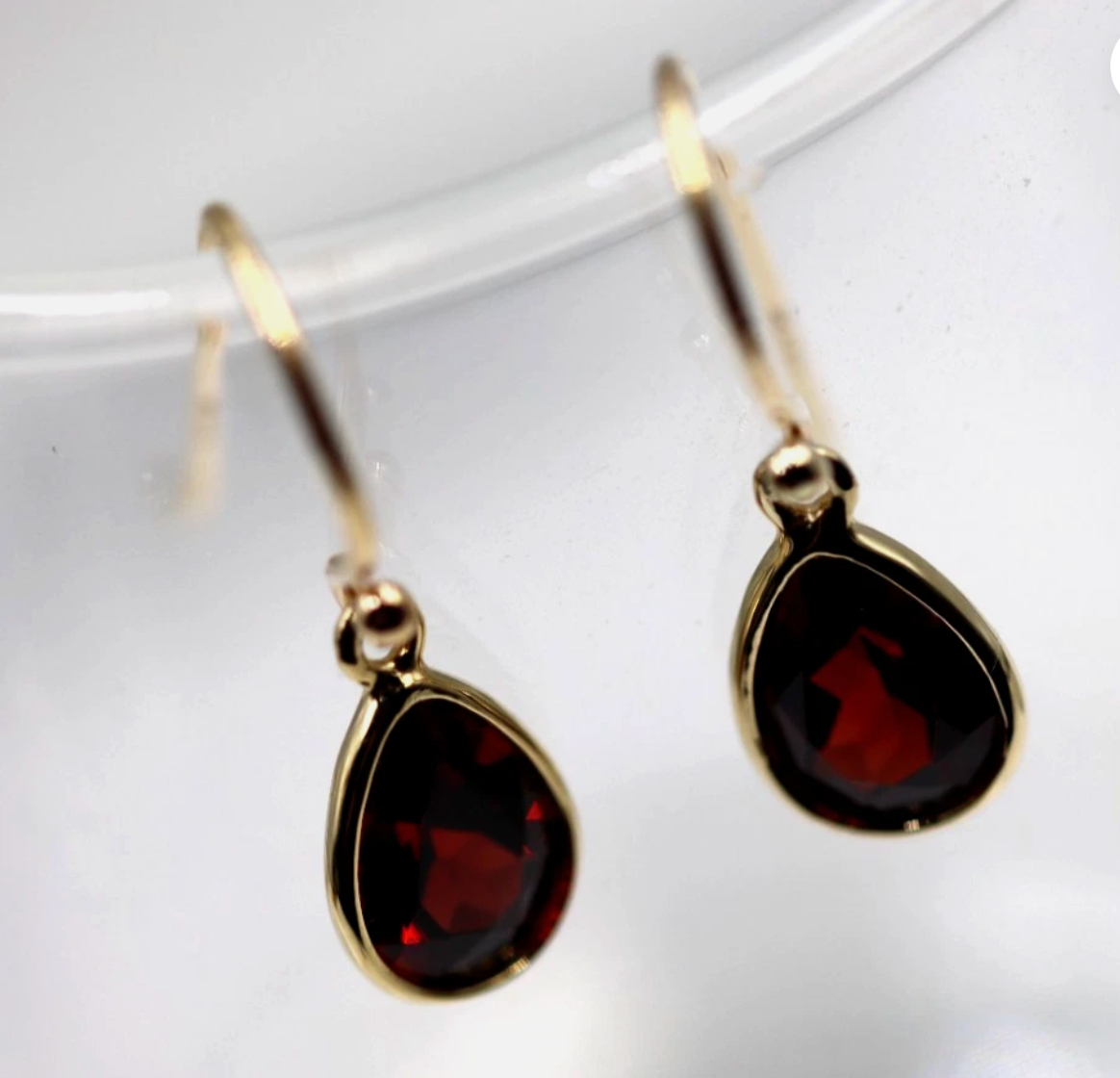 Genuine 9ct Yellow Gold Natural Garnet Bezel Set Teardrop Earrings