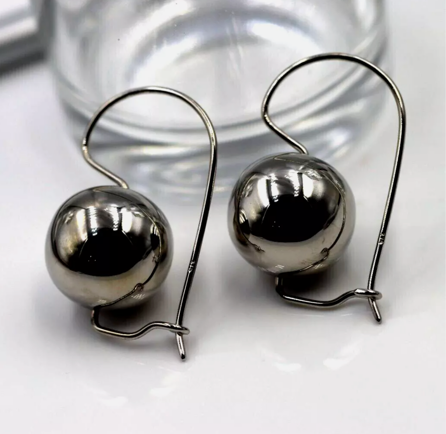 Kaedesigns Very Large 9ct Yellow, Rose or White Gold 18mm Euro Ball Earrings