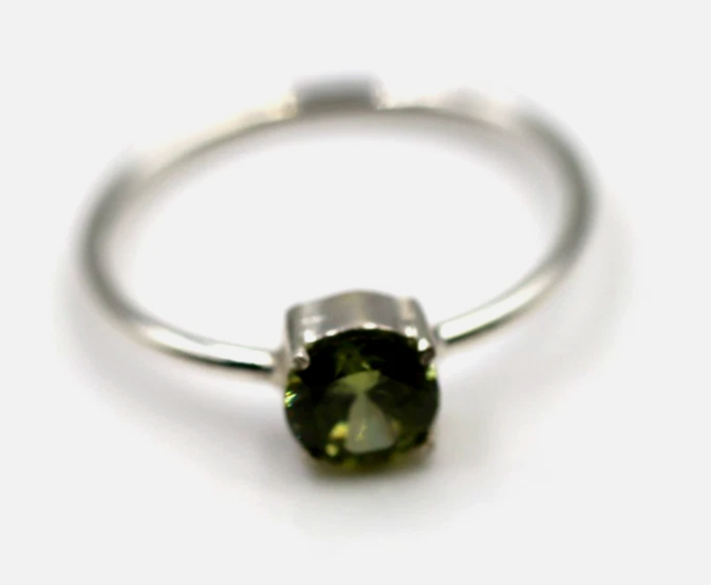 Size P August Birthstone Sterling Silver 925 Green Peridot Ring
