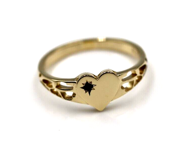 Genuine 9ct Yellow, Rose or White Gold 375 Amethyst (Birthstone Of February) Etched Heart Signet Ring