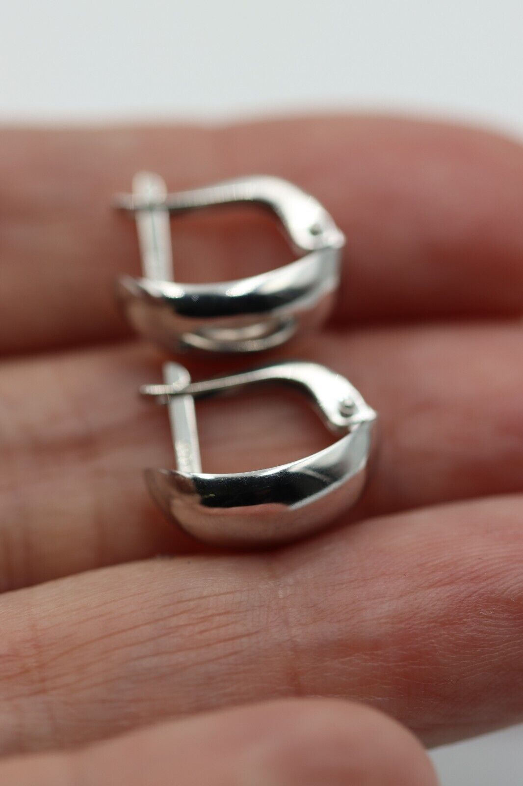 Sterling Sliver 925 Teardrop Dome Continental Clip Huggies Earrings