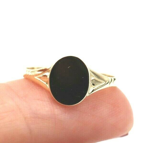 Kaedesigns Genuine Solid 9ct Yellow, Rose or White Gold Oval Signet Ring