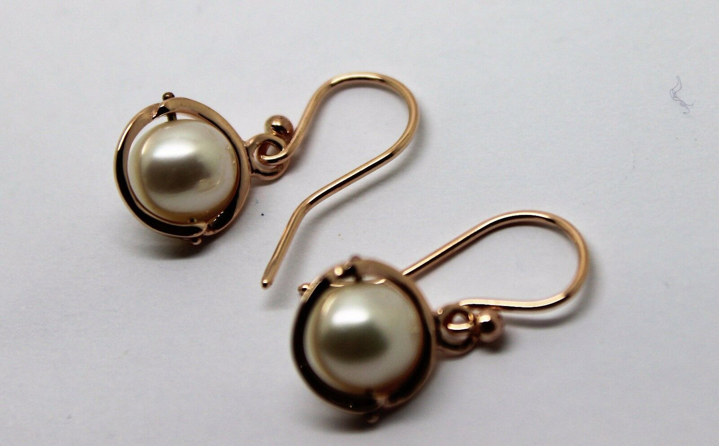 Kaedesigns, New Genuine 9ct Yellow, Rose or White Gold 7.6mm White Pearl Belcher Hook Earrings