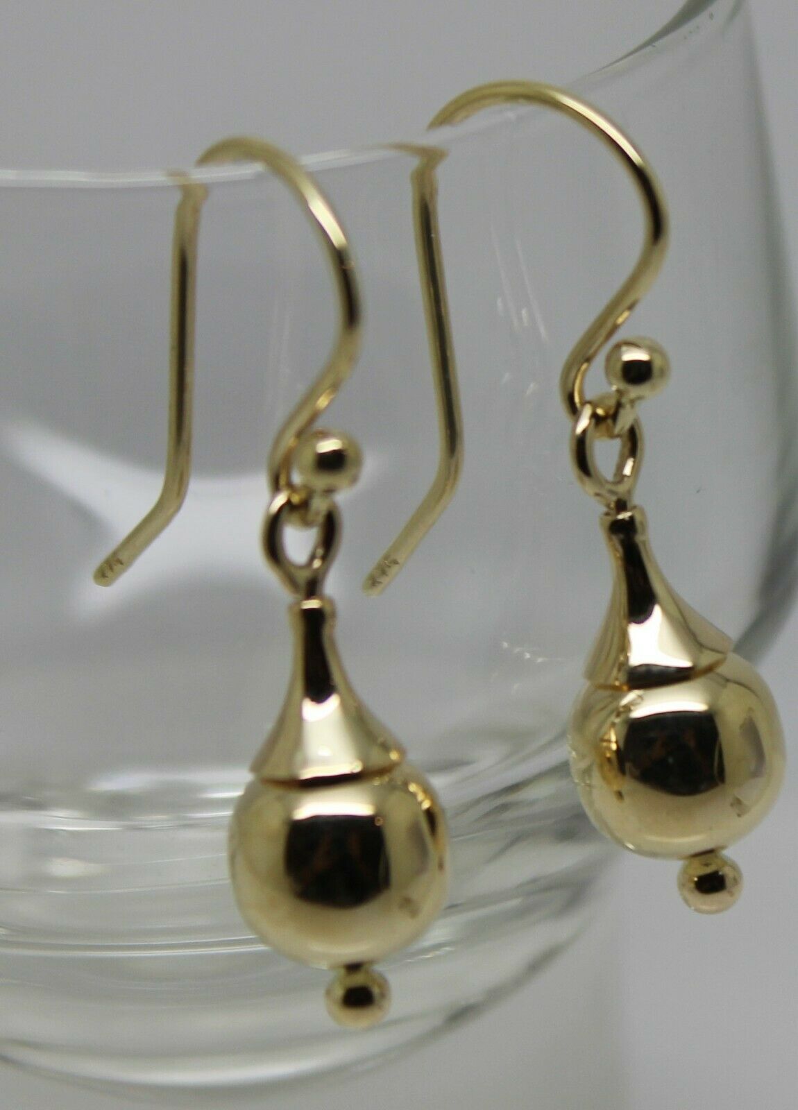Kaedesigns New Genuine 9ct Yellow, Rose or White Gold 8mm Ball Earrings