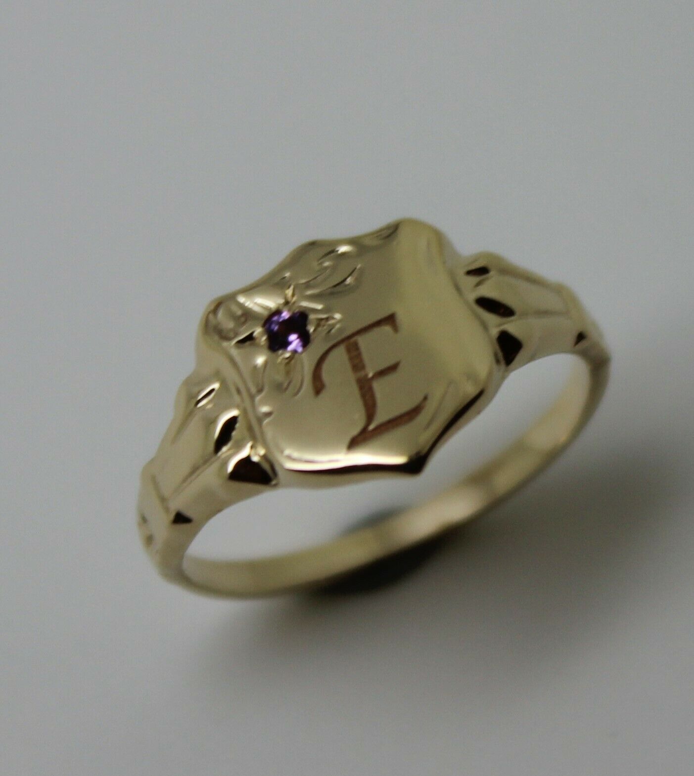 Genuine 9ct Small Yellow Gold Amethyst Shield Signet Ring + Engraving Of One Initial - Choose your size