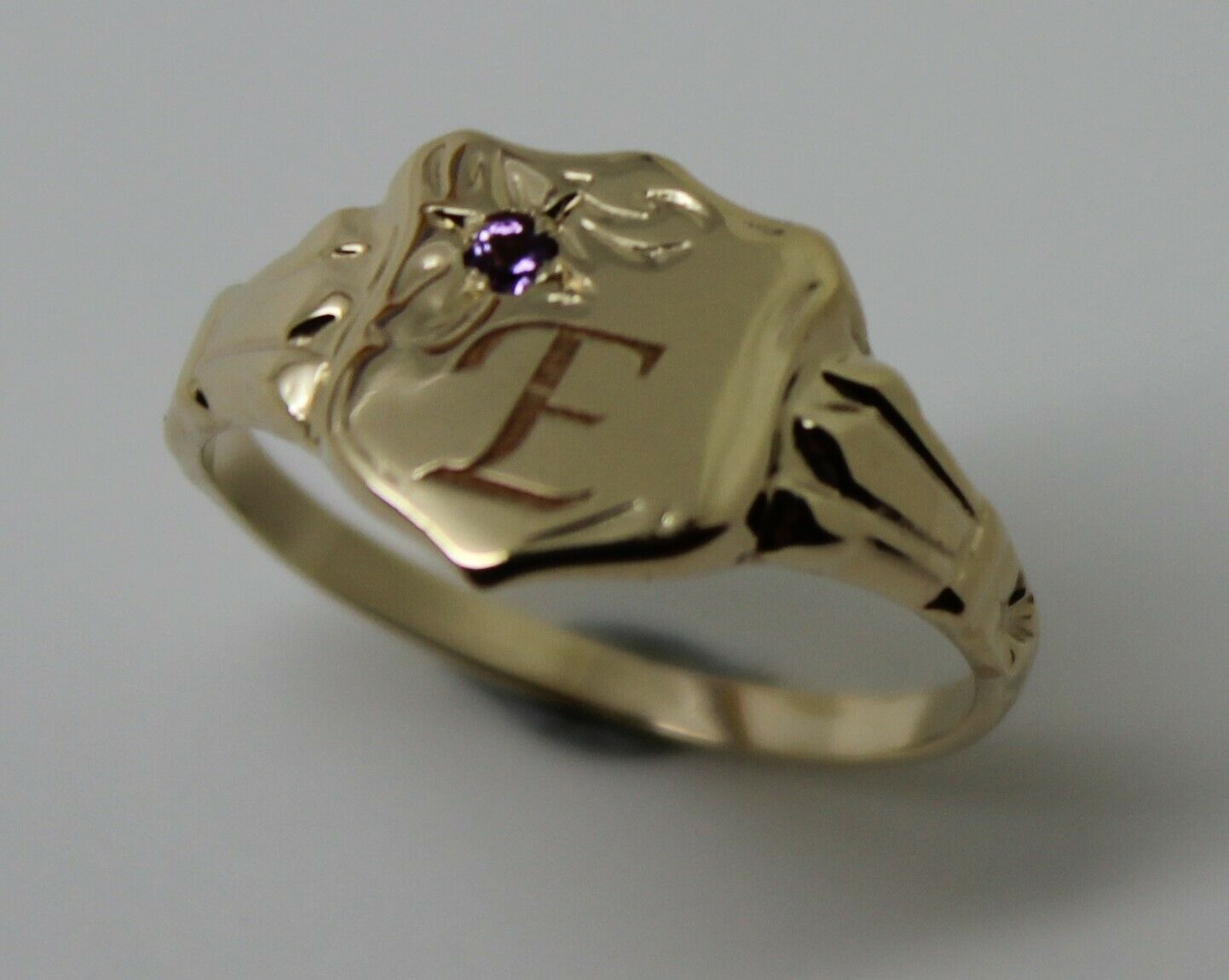 Genuine 9ct Small Yellow Gold Amethyst Shield Signet Ring + Engraving Of One Initial - Choose your size