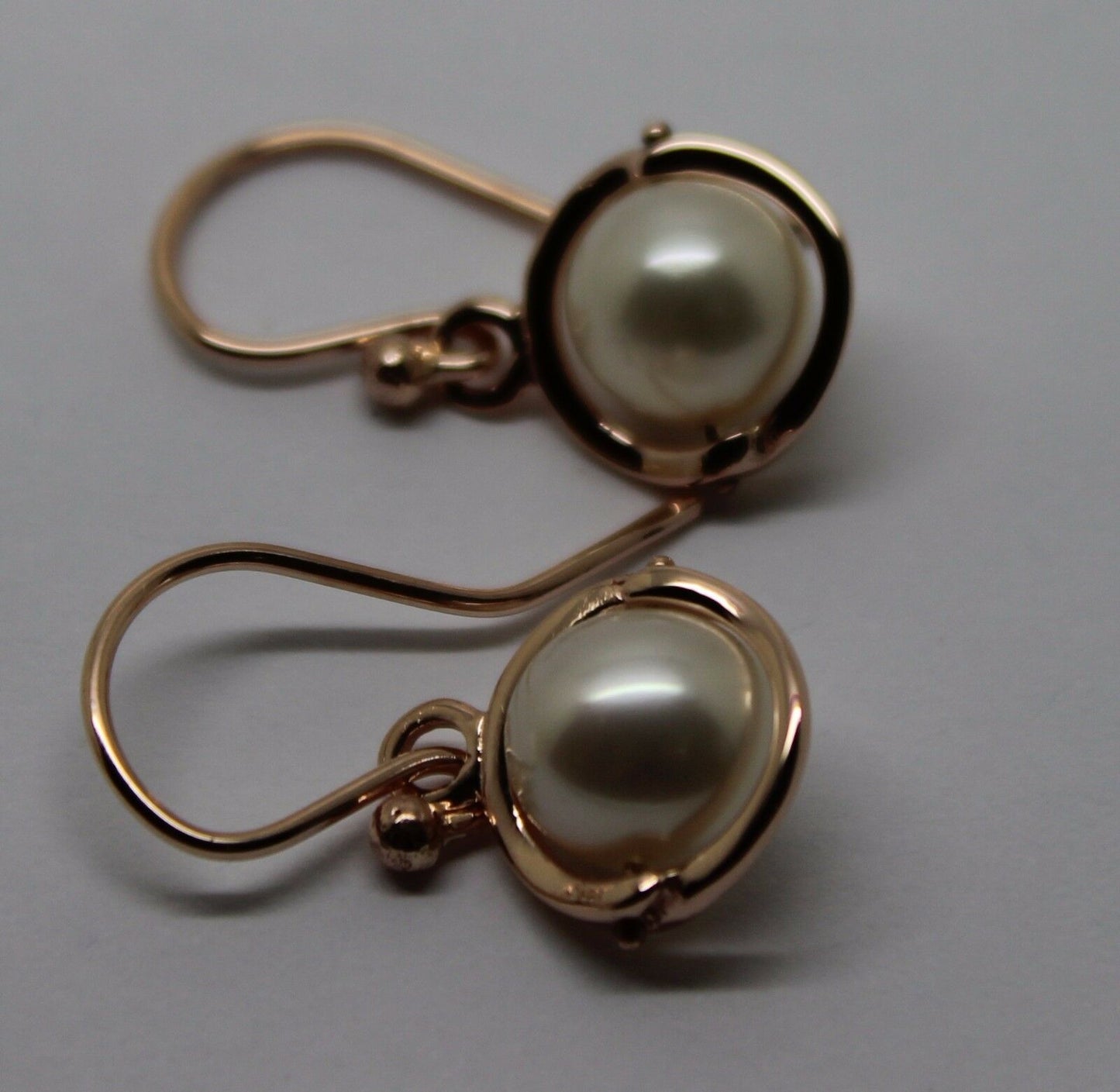 Kaedesigns, New Genuine 9ct Yellow, Rose or White Gold 7.6mm White Pearl Belcher Hook Earrings