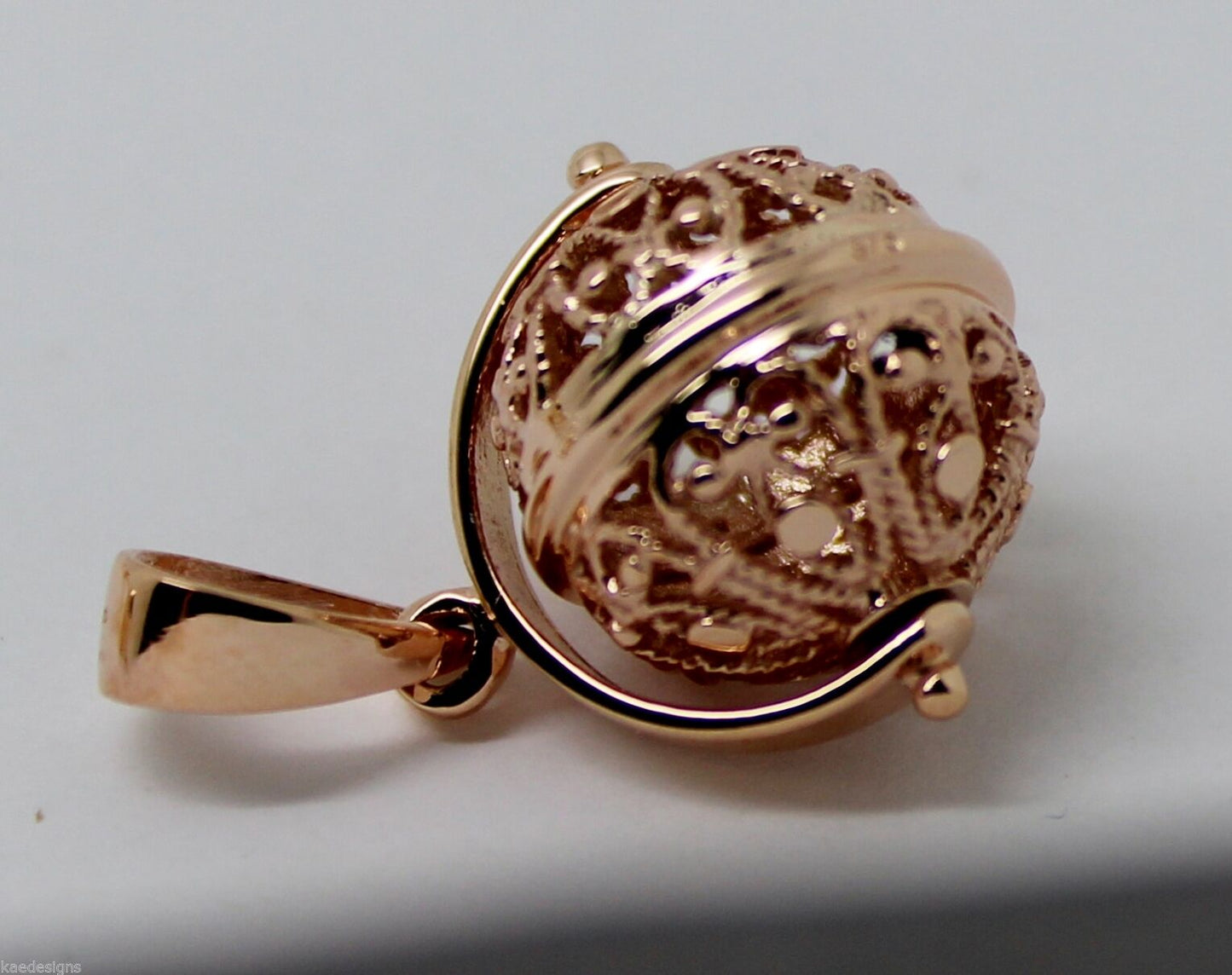 Genuine 9ct Yellow Gold Or White Gold Or Rose Gold 16mm Filigree Ball Spinner Pendant