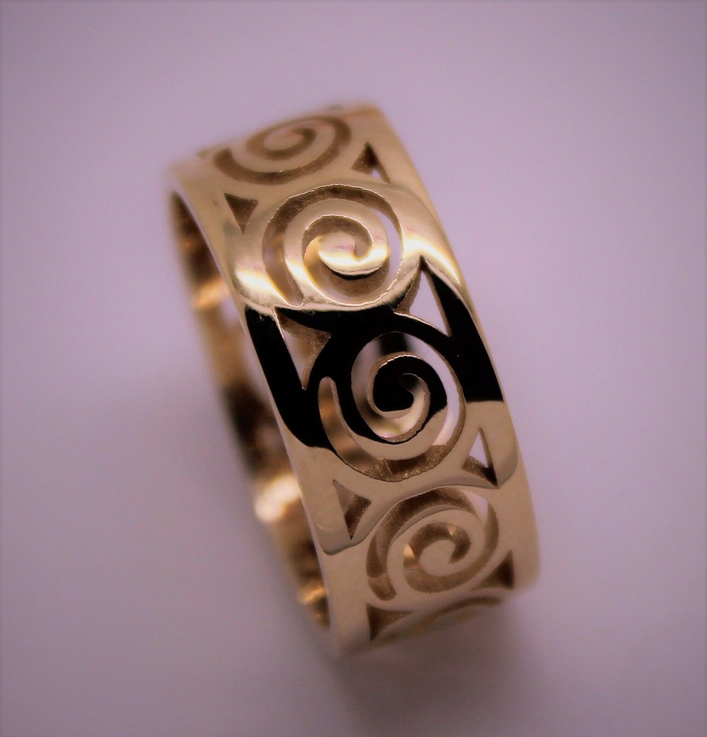 Kaedesigns New Solid Genuine 9ct Yellow, Rose or White Gold Swirl Surf Wave Ring