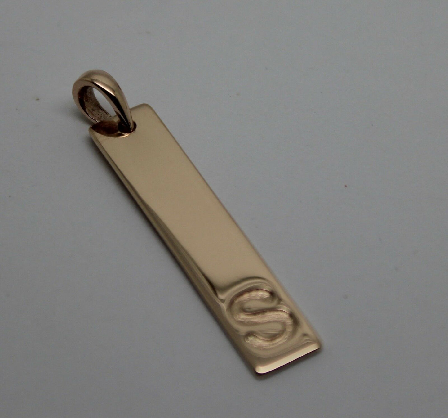 Genuine Solid 9ct 375 Yellow, Rose or White Gold Plate Pendant Engraved With Your Initial