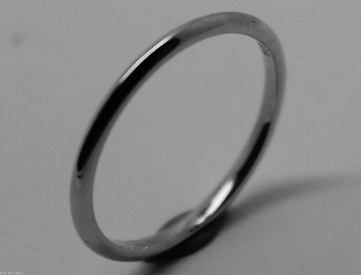 Genuine Solid 9ct 9k White Or Rose Or Yellow Gold 1.5mm Wedding Band Ring