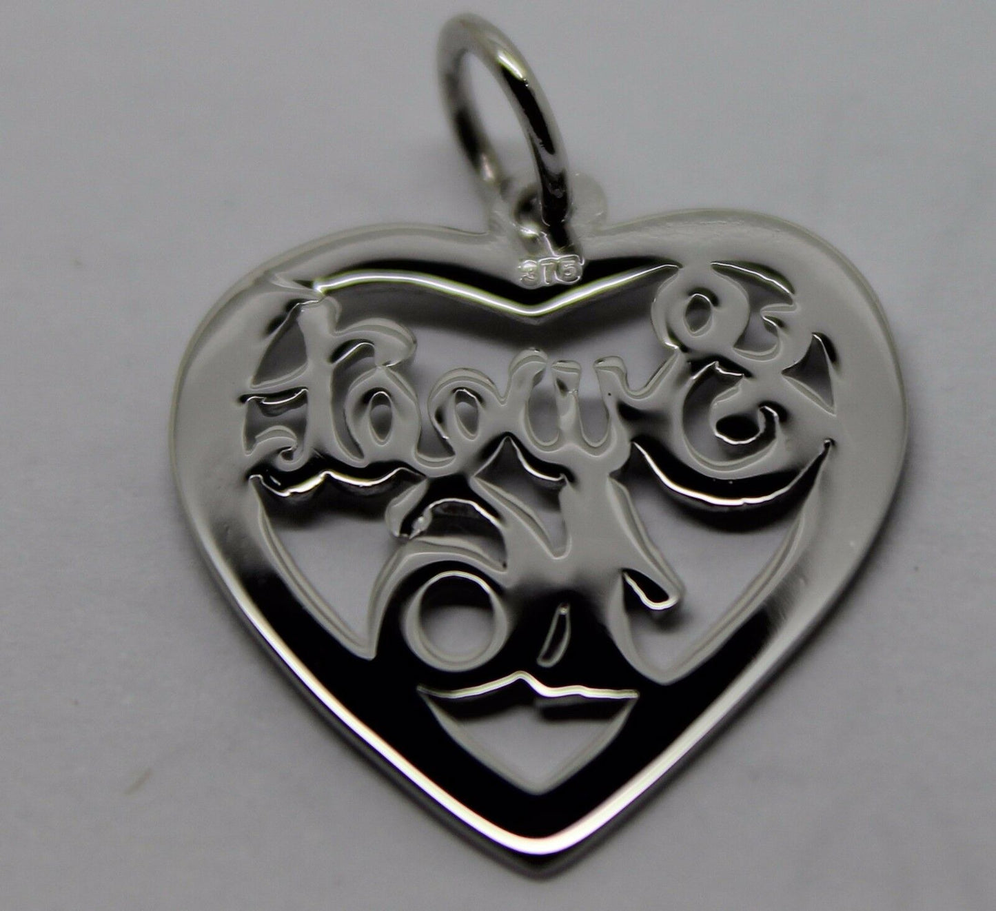 Kaedesigns Genuine 9ct Yellow or Rose or White Gold or Silver Sweet 16 Pendant