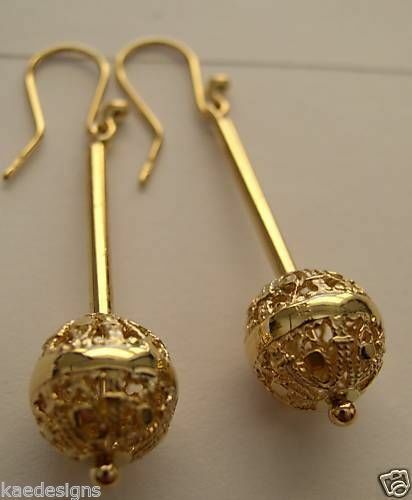 Kaedesigns, 9ct Yellow Or White Or Rose Gold 375 12mm Filigree Ball Hook Earrings