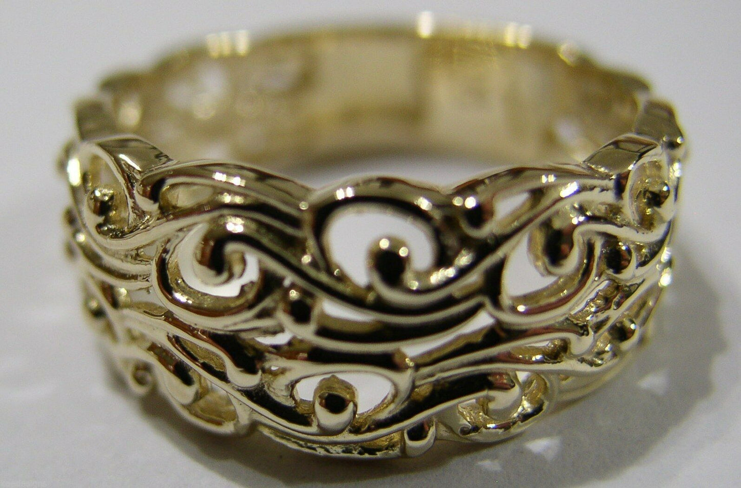 Kaedesigns New 9ct 375 Wide Yellow Gold Wide Flower Filigree Ring - Choose your size