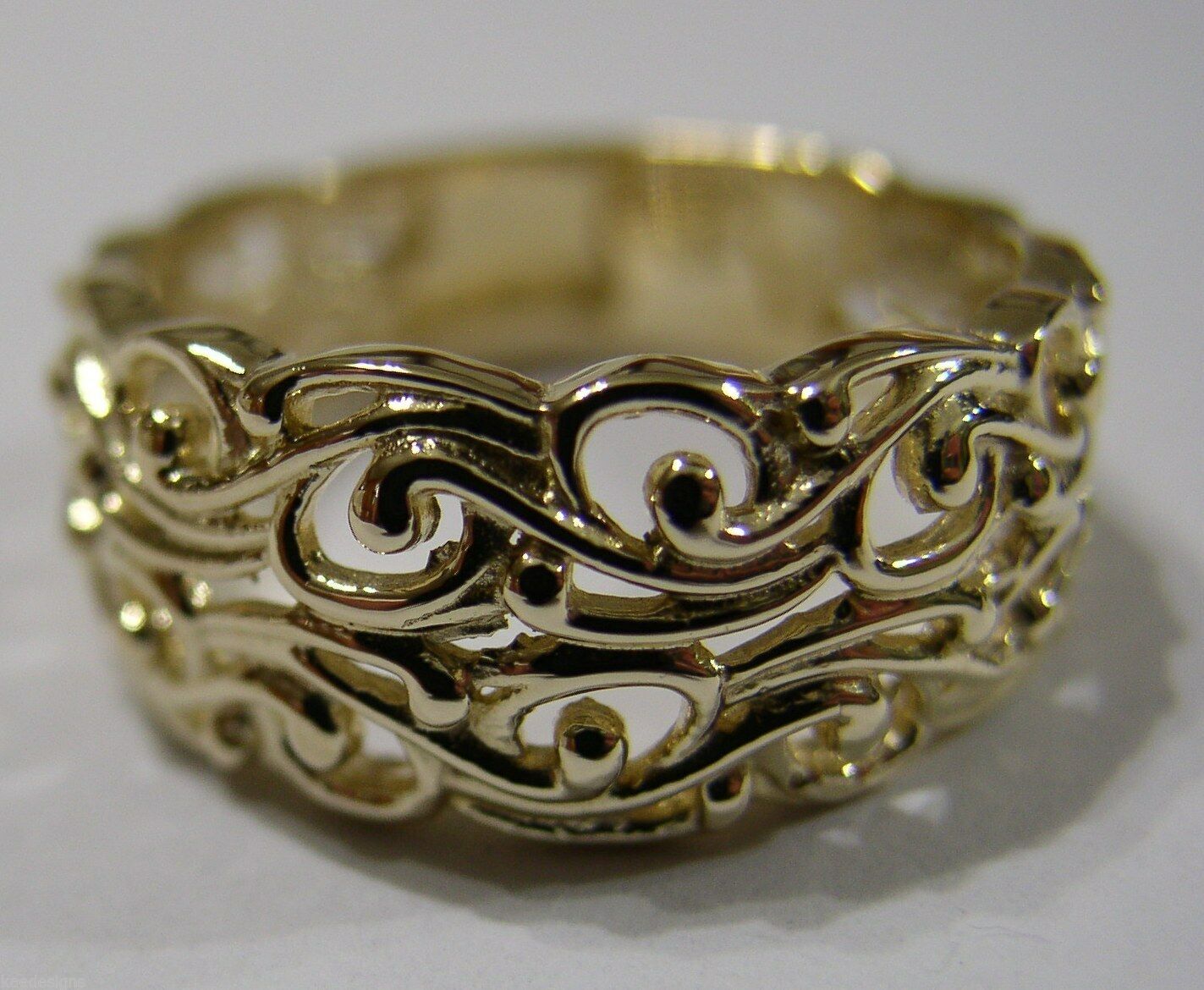 Kaedesigns New 9ct 375 Wide Yellow Gold Wide Flower Filigree Ring - Choose your size