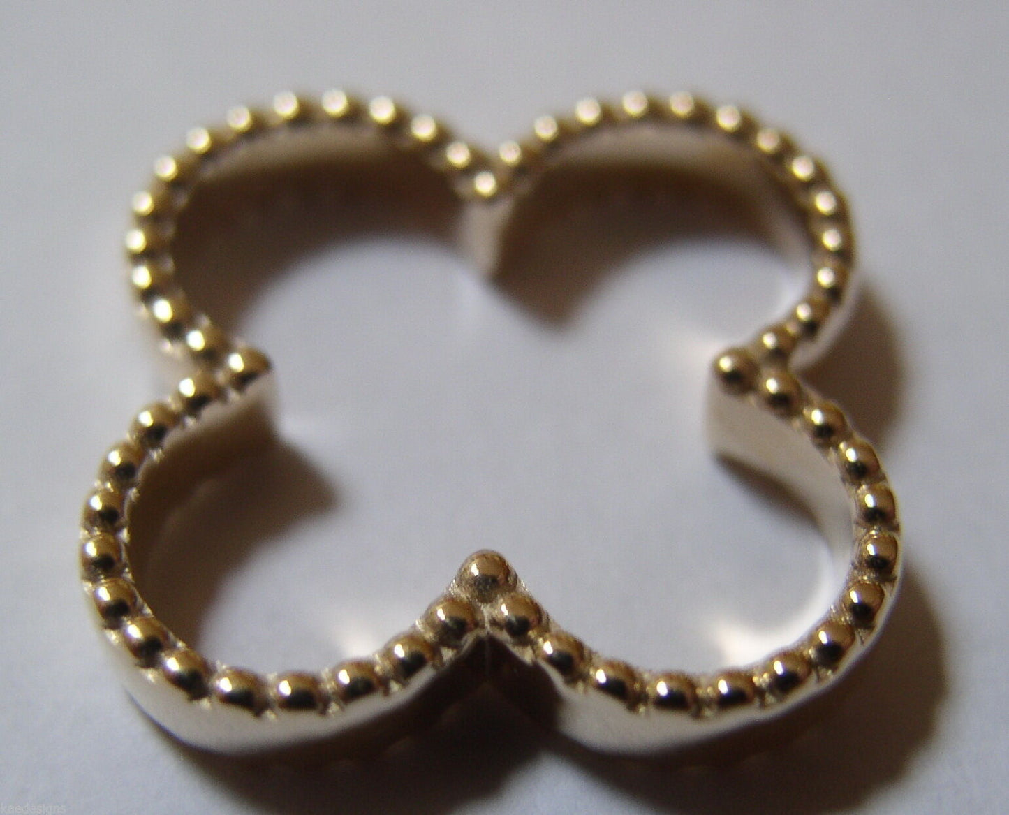 Kaedesigns New Genuine Solid 9ct 9kt Yellow, Rose or White Gold Four Leaf Clover Pendant