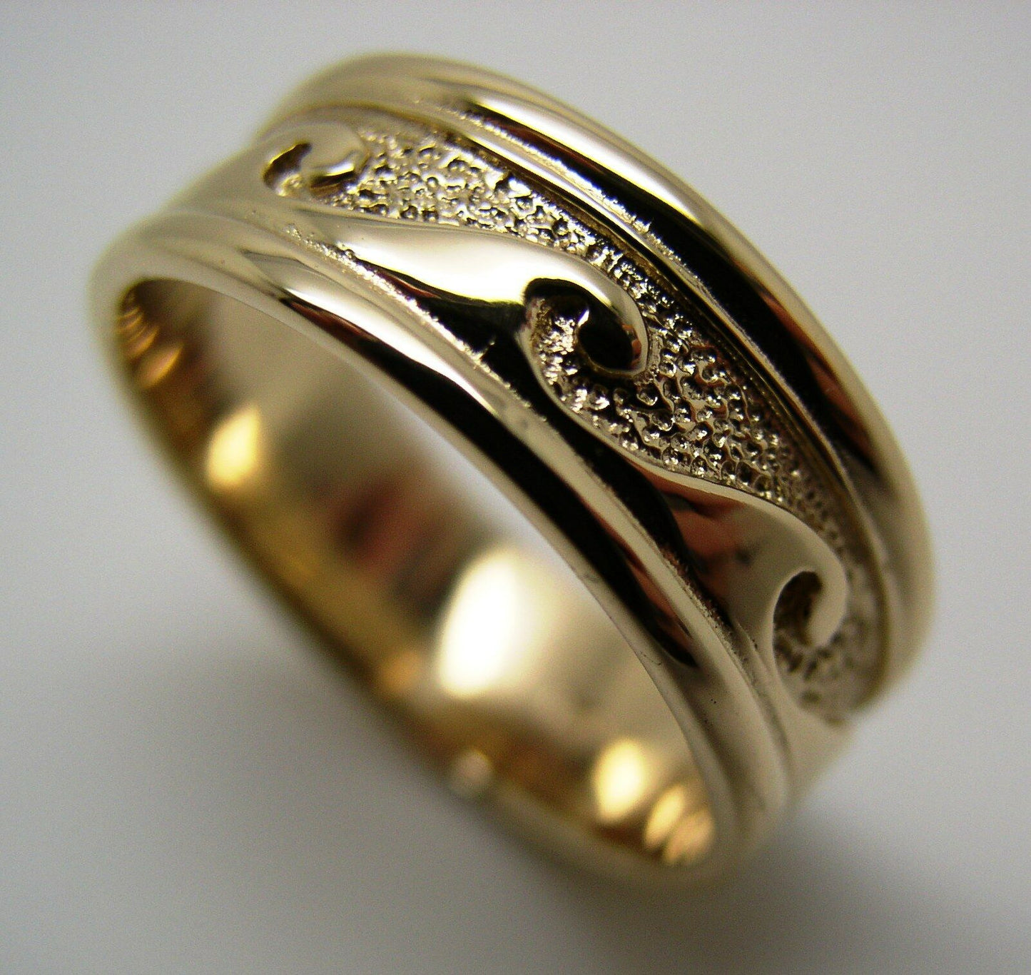 Kaedesigns Size W 1/2 - 11.5 Solid Genuine 9ct 9Kt Yellow, Rose or White Gold Mens Surf Wave Ring 258