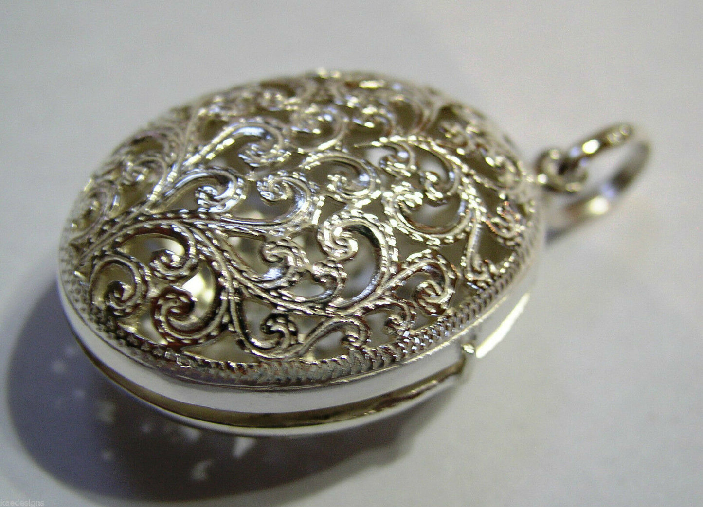 Genuine Huge Heavy Sterling Silver 925 Filigree Oval Pendant Locket