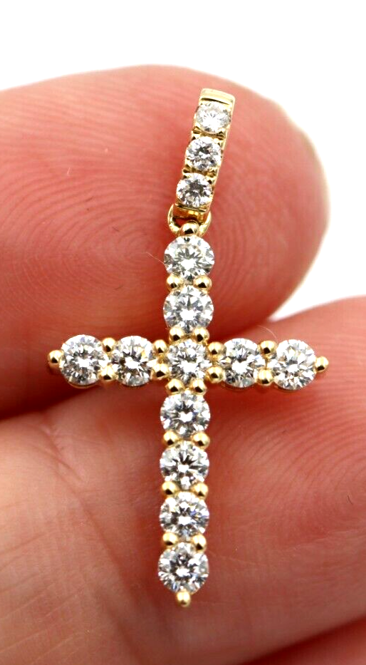 0.699cts Genuine 18ct 750 Yellow Gold Round Diamond Cross Pendant