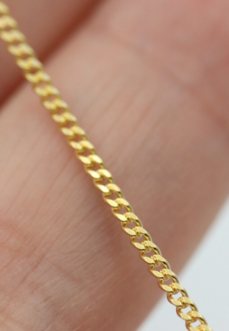 Genuine 9ct Yellow Gold Curb Necklace / Chain 2.34gms 40cm