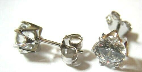 KAEDESIGNS, NEW GENUINE New 9ct White Gold Claw-set Round 7mm Stud Earrings