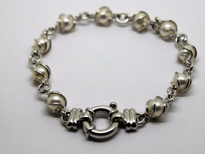 Kaedesigns 22cm long New Sterling Silver Bolt Ring Freshwater White Pearl Bracelet