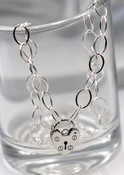 Sterling Silver 45cm Fine Link Chain Necklace + Screw Heart Padlock