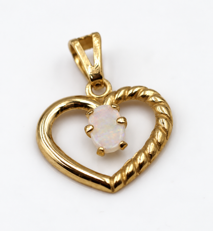 Genuine 18ct yellow gold natural opal open heart pendant
