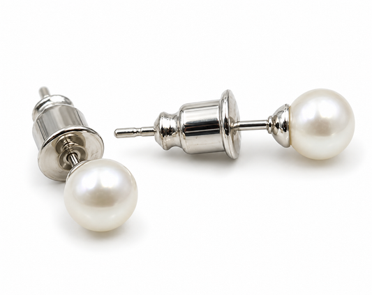 925 Sterling Silver Freshwater Pearl Stud Earrings, 4mm