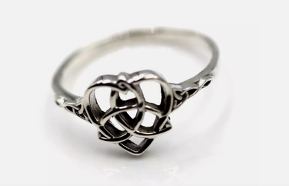 Size S, Genuine 925 Sterling Silver Triquetra Heart Ring 11mm