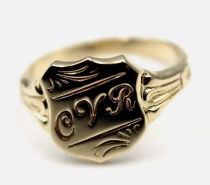 Kaedesigns, Genuine 9ct Solid Gold Large Signet Ring In Your Size - Engraving included