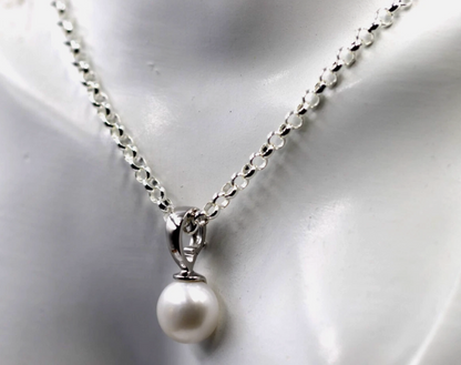 Sterling Silver 925 12mm Button Pearl Ball Pendant + Chain Necklace