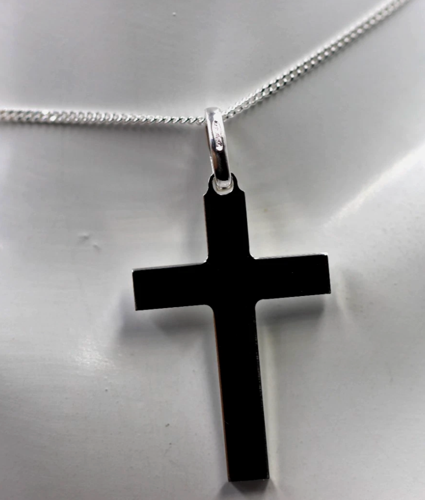 Sterling Silver 925 Plain Cross Pendant & 60cm Kerb Chain Necklace