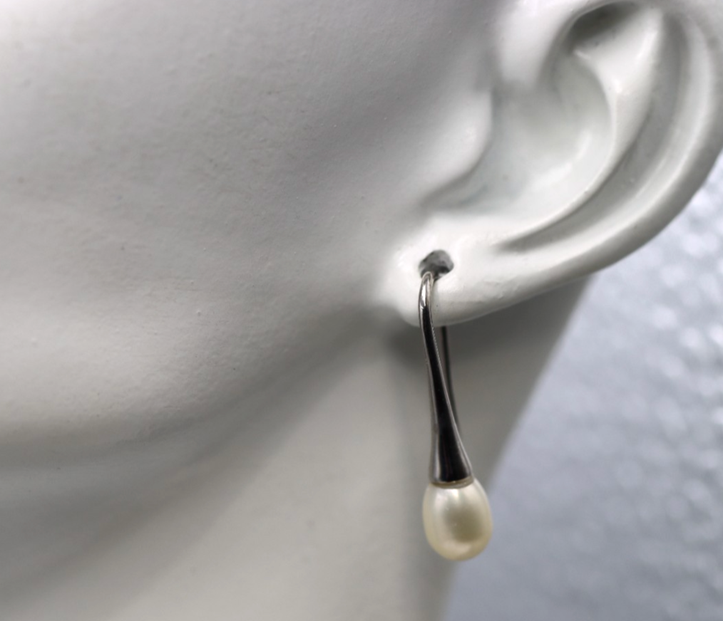 Genuine Sterling Silver 925 Freshwater Oval Pearl Ball Earrings