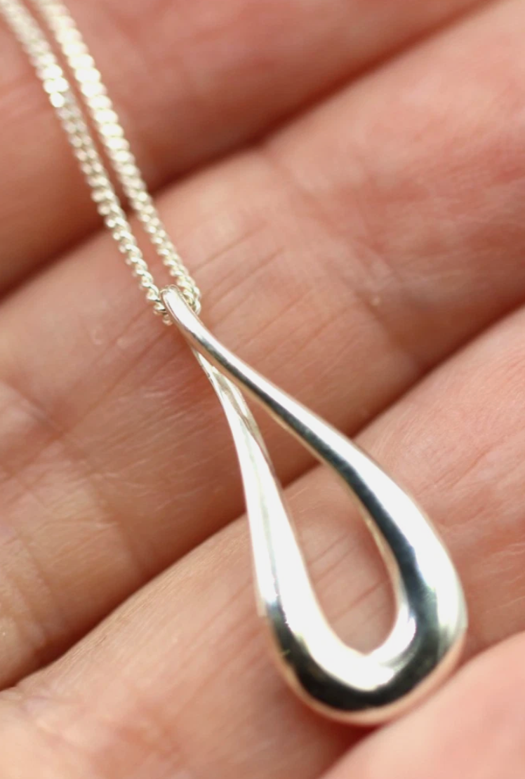 Genuine Sterling Silver 925 Solid Teardrop Pendant + Curb Chain