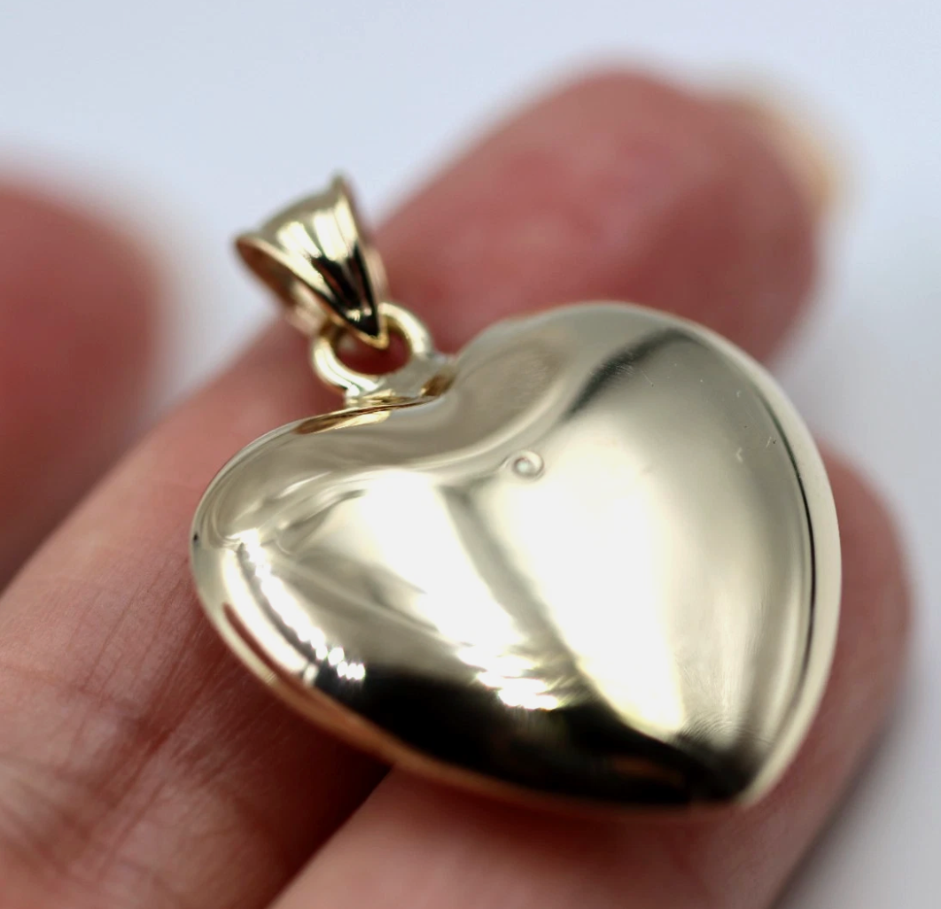 Kaedesigns 9ct Medium Bubble Yellow, Rose or White Gold Diamond Heart Pendant