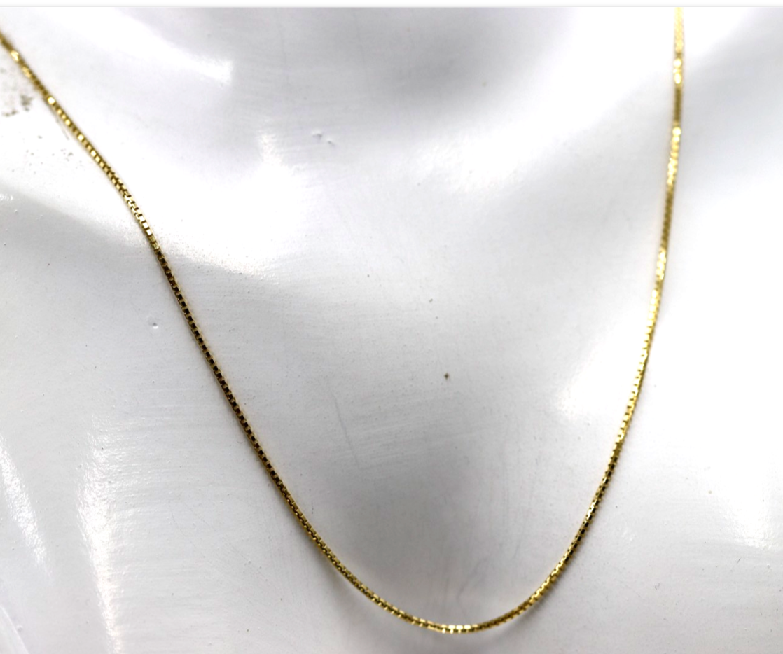 Genuine 18ct 18k 750 Yellow Gold Fine Box Chain Necklace 45cm 2.26g