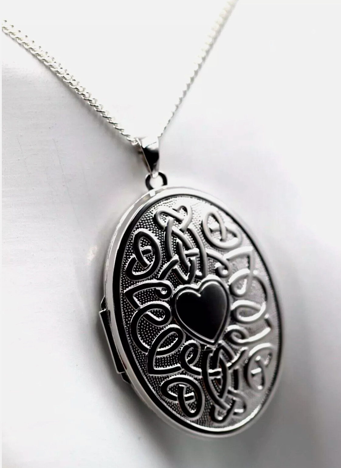 Sterling Silver 925 Heart Celtic Design 6 Photo Oval Locket + Necklace