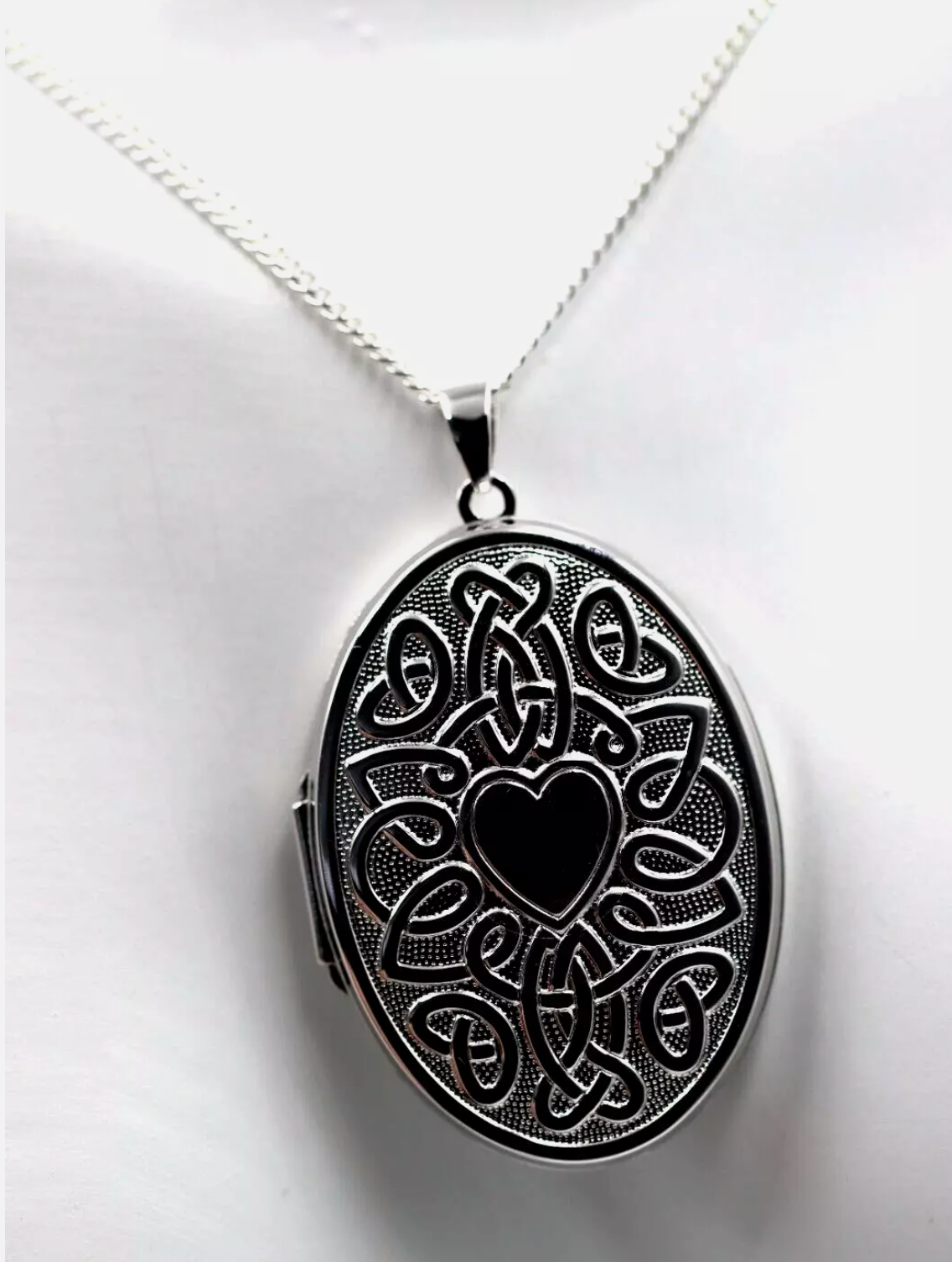 Sterling Silver 925 Heart Celtic Design 6 Photo Oval Locket + Necklace