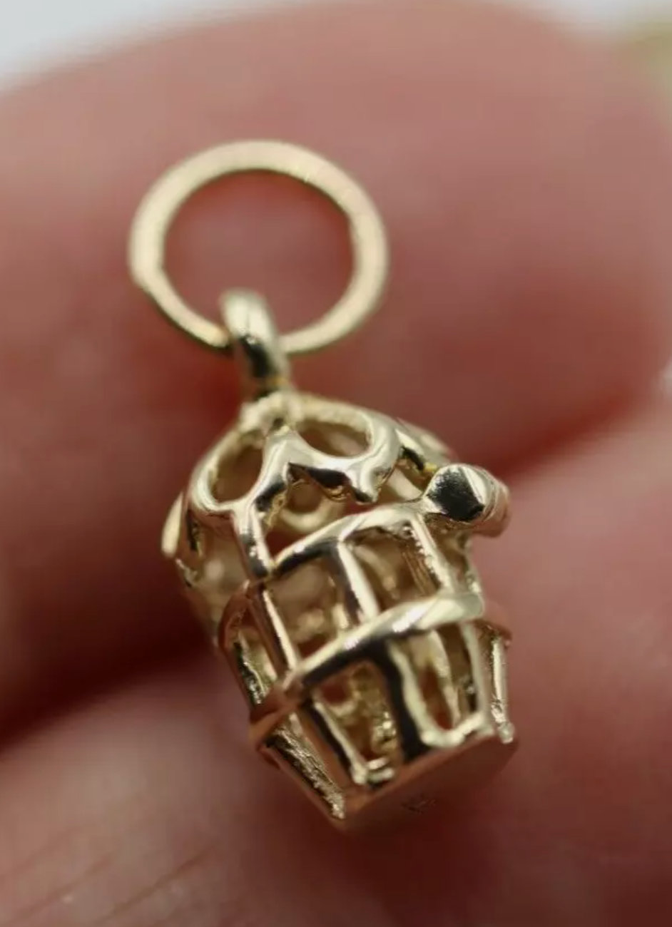 Kaedesigns Small 9ct Yellow Gold Solid Bird Cage with Bird Pendant or Charm