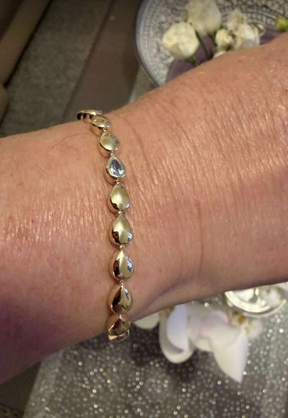 Genuine 9ct 9k 375 Yellow, Rose or White Gold Pear Blue Topaz Bracelet