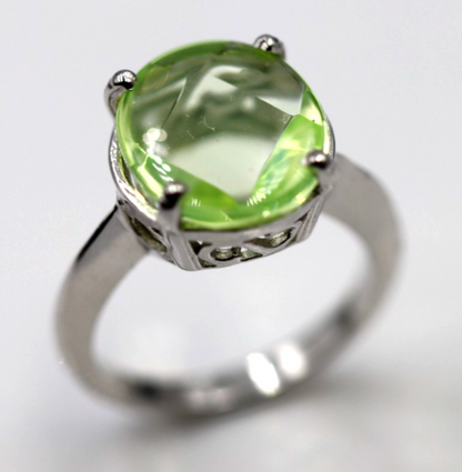 Size N1/2 Sterling Silver 925 Light Yellow/Green Oval Spinel Ring
