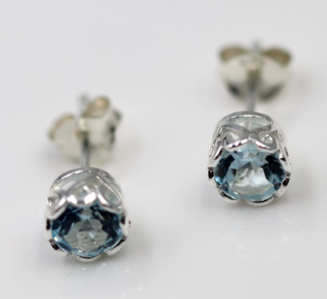 Genuine Sterling Silver 925 5mm Natural Blue Topaz Filigree Bezel Studs Earrings