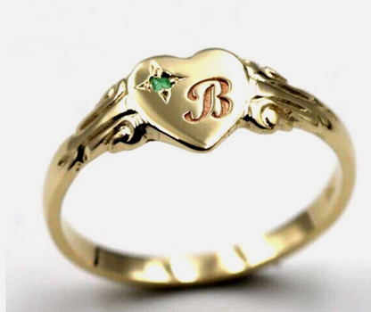 Kaedesigns Genuine 9ct Yellow, Rose or White Gold Green Emerald Heart Signet Ring + Engraving