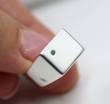 Genuine Emerald Set Sterling Silver 925 Rectangle Signet Ring